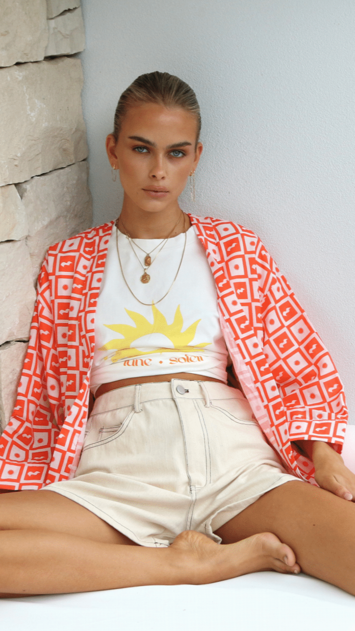 Sundown Cape - Check Print-Sunshines Bliss