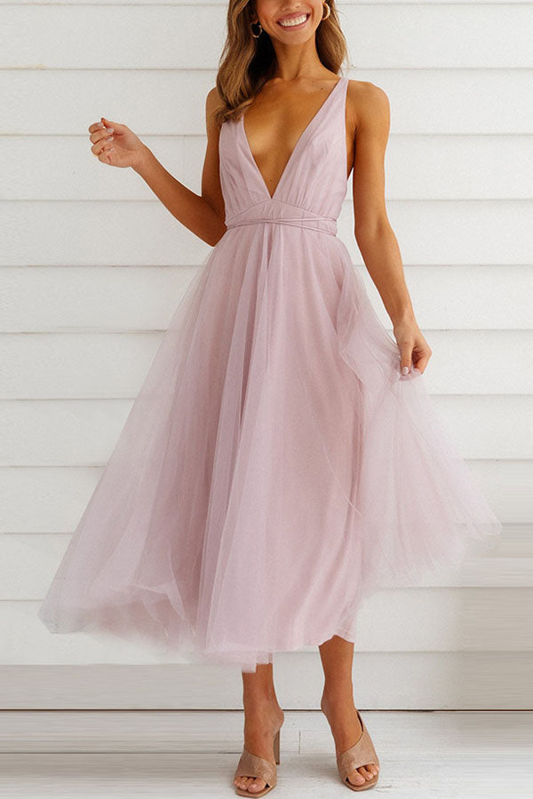 Feeling Romantic V Neck V Tulle Midi Dress