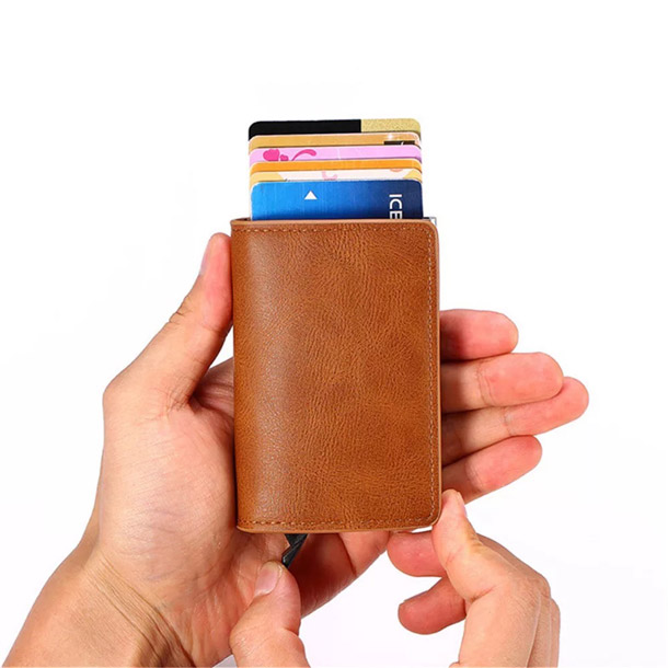 Multifunkcionalni elegantni muški novčanik C-Wallet