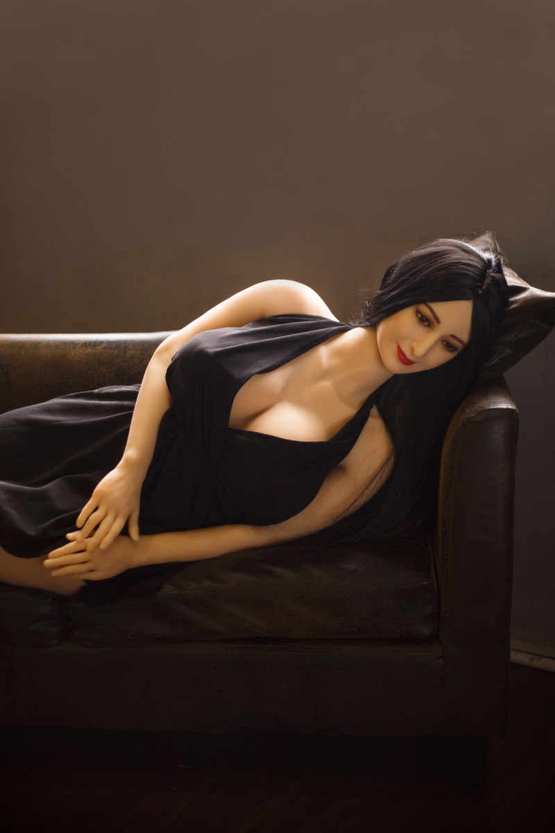 Climax丨Hellen Adult Big Breast Sex Doll 160cm with Black Straight Hair-DreamLoveDoll