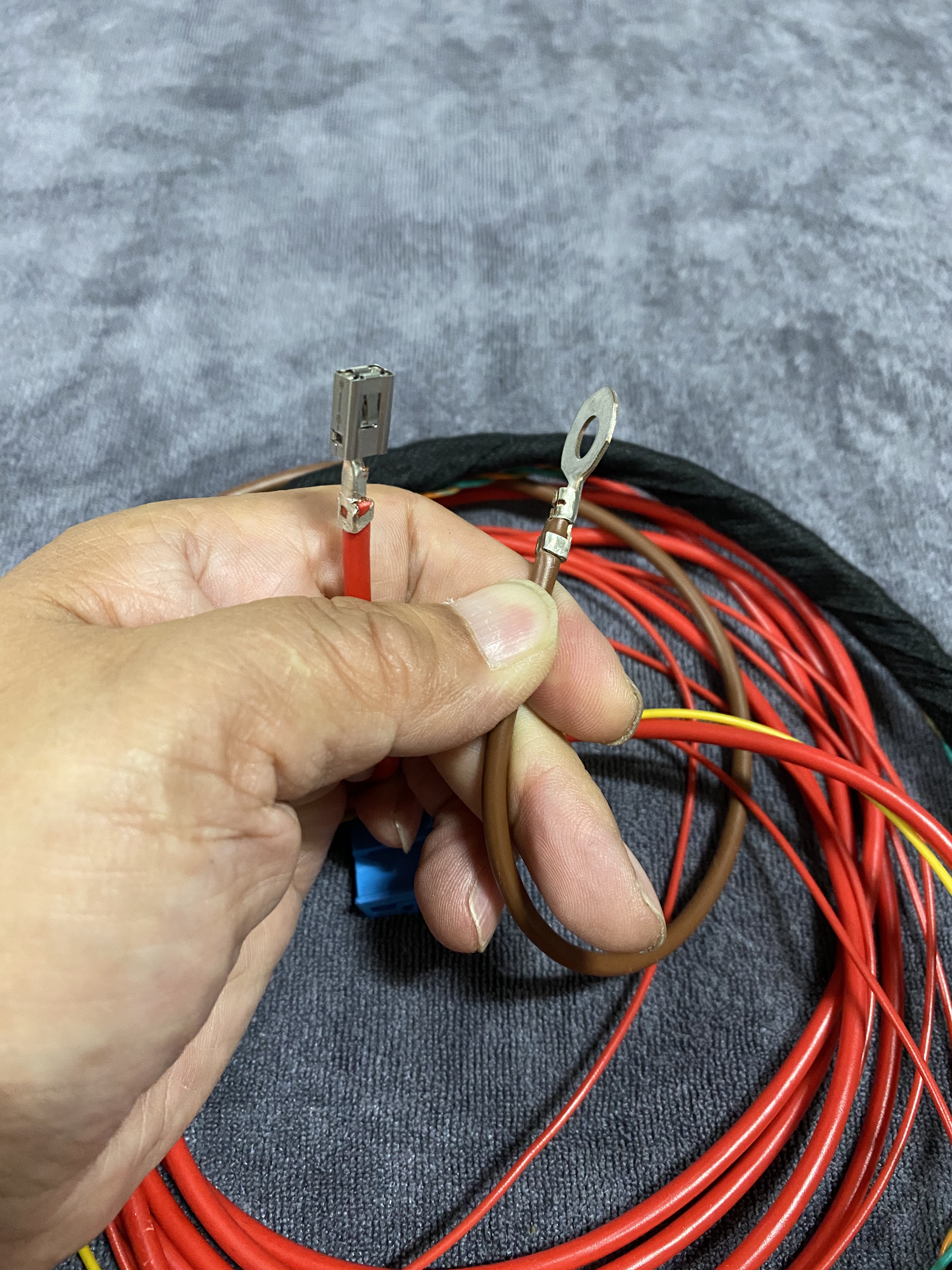 Wiring harness for ID7 top HIFI
