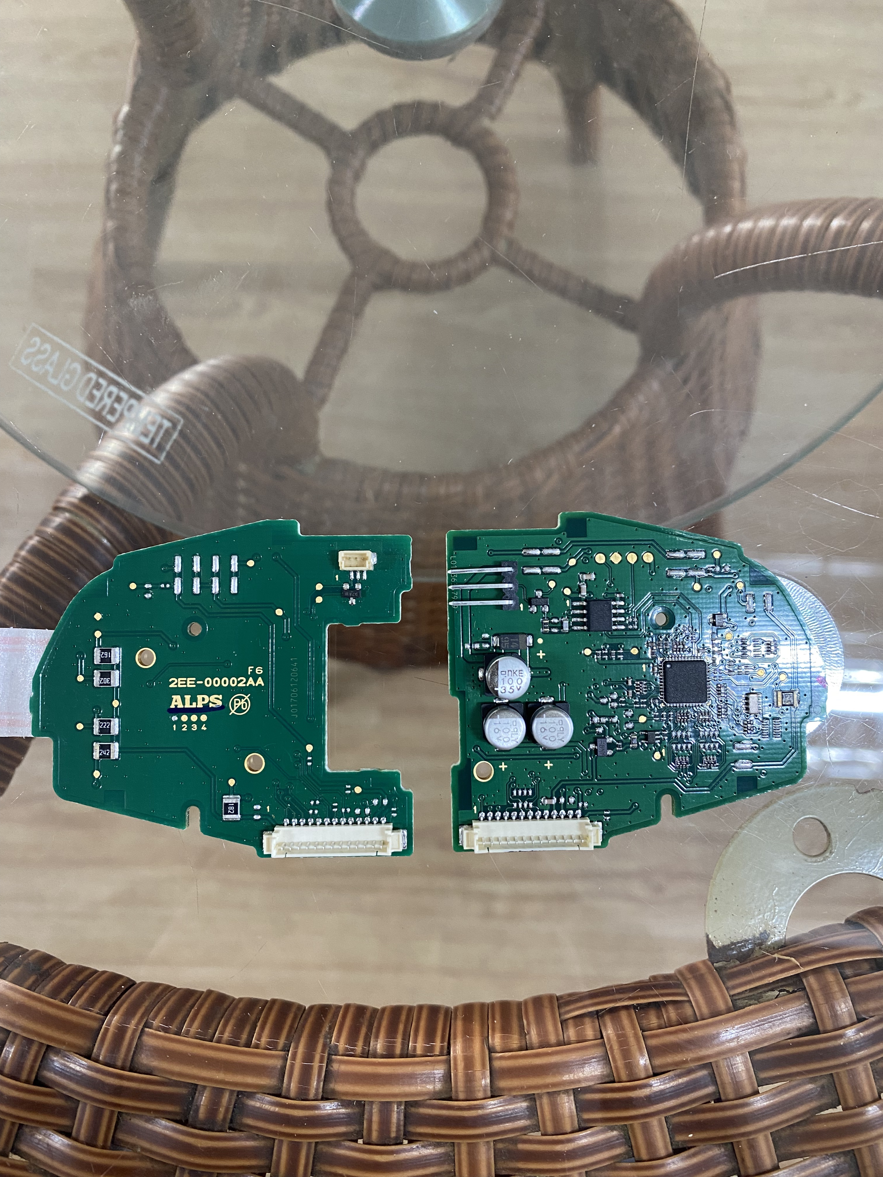 Electrical board for steering wheel transplanting