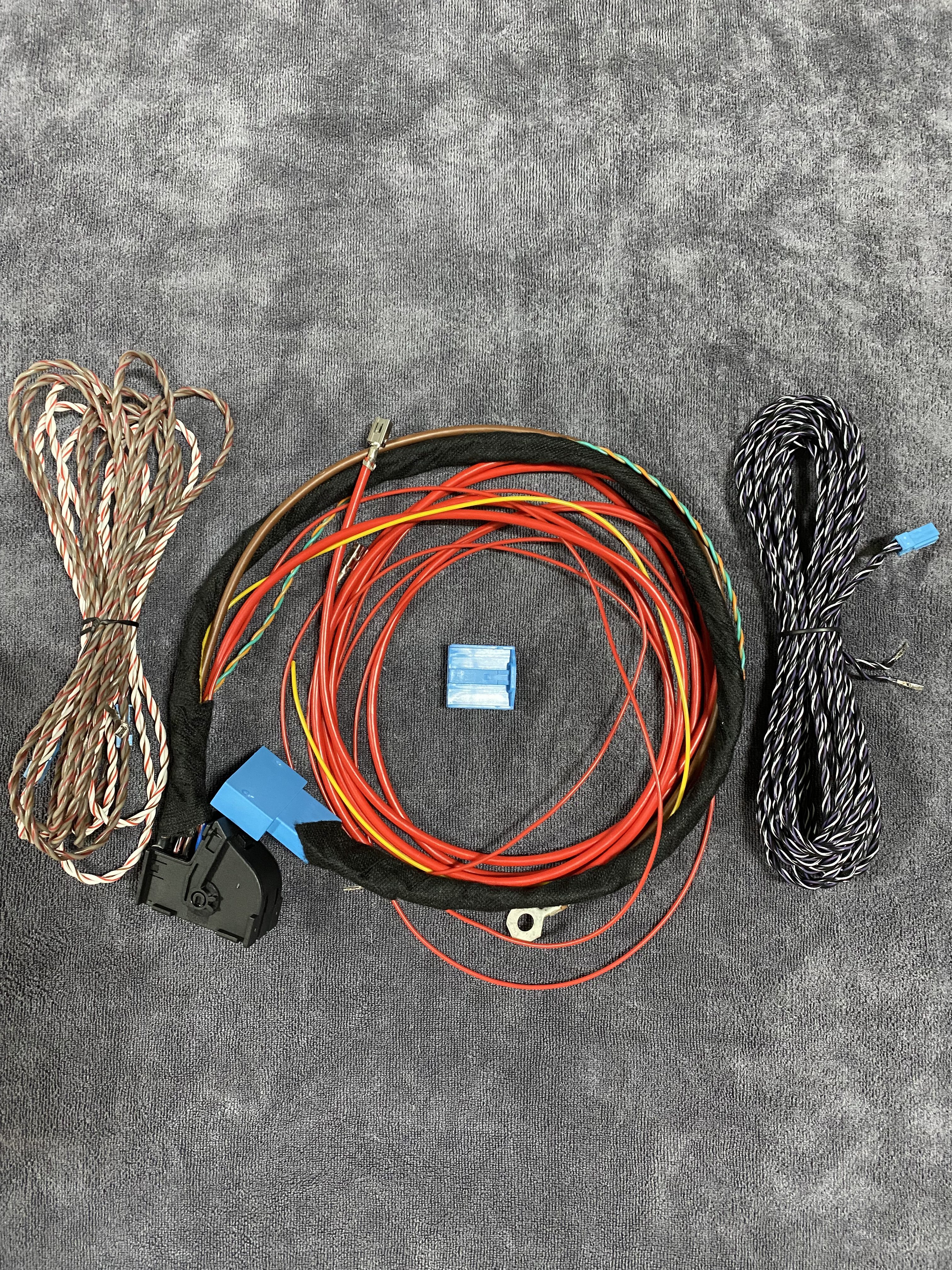Wiring harness for ID7 top HIFI