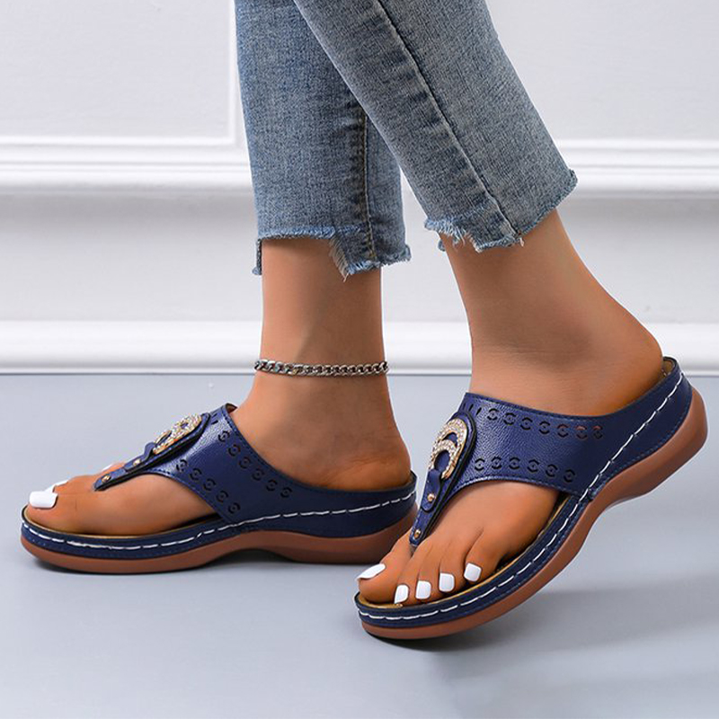 Metal Rhinestone Hollow PU Casual Flip-flops-ABOXUN