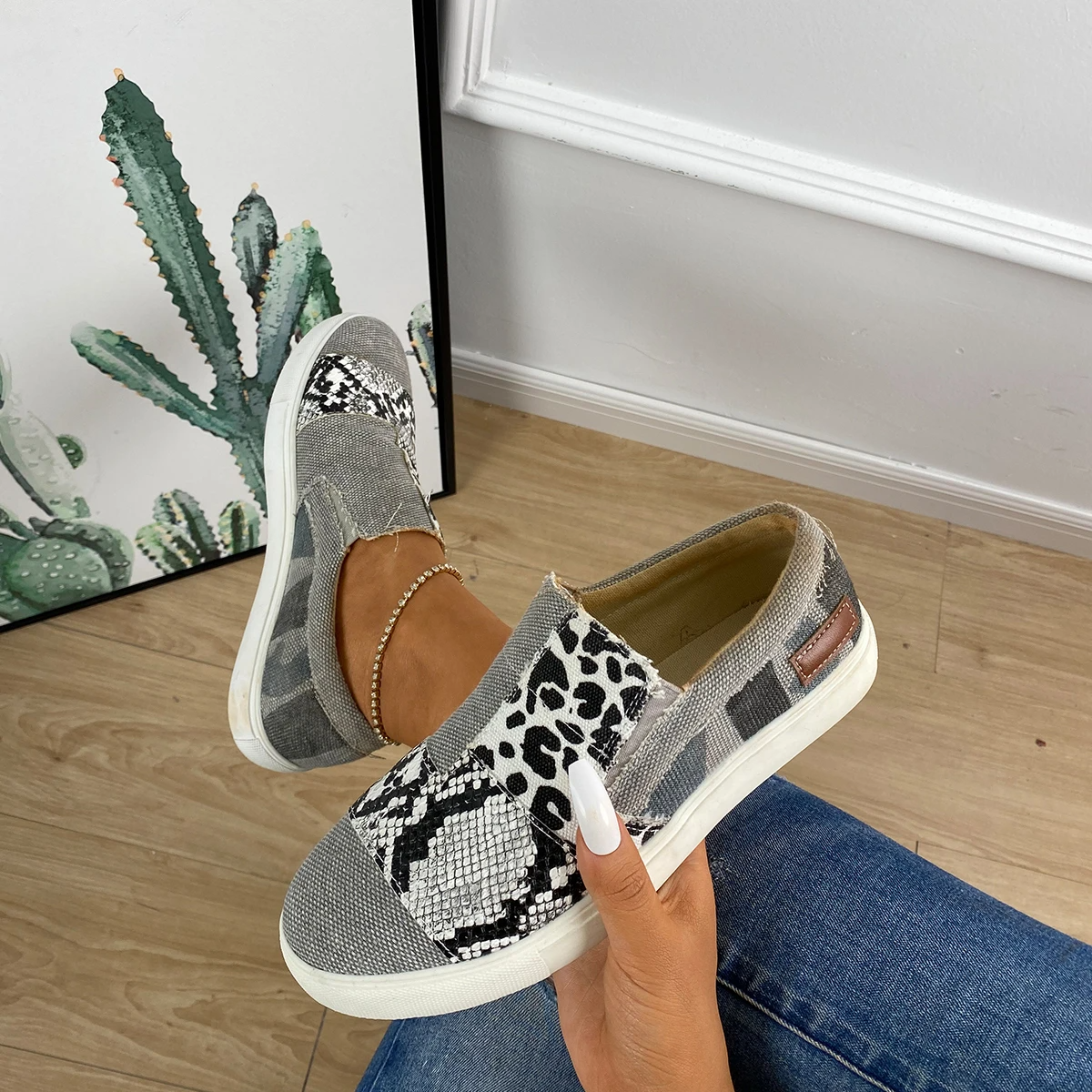 Women Gray Sneakers Casual Raw Edge Canvas Sneakers Slip-on Flat Sneakers-ABOXUN
