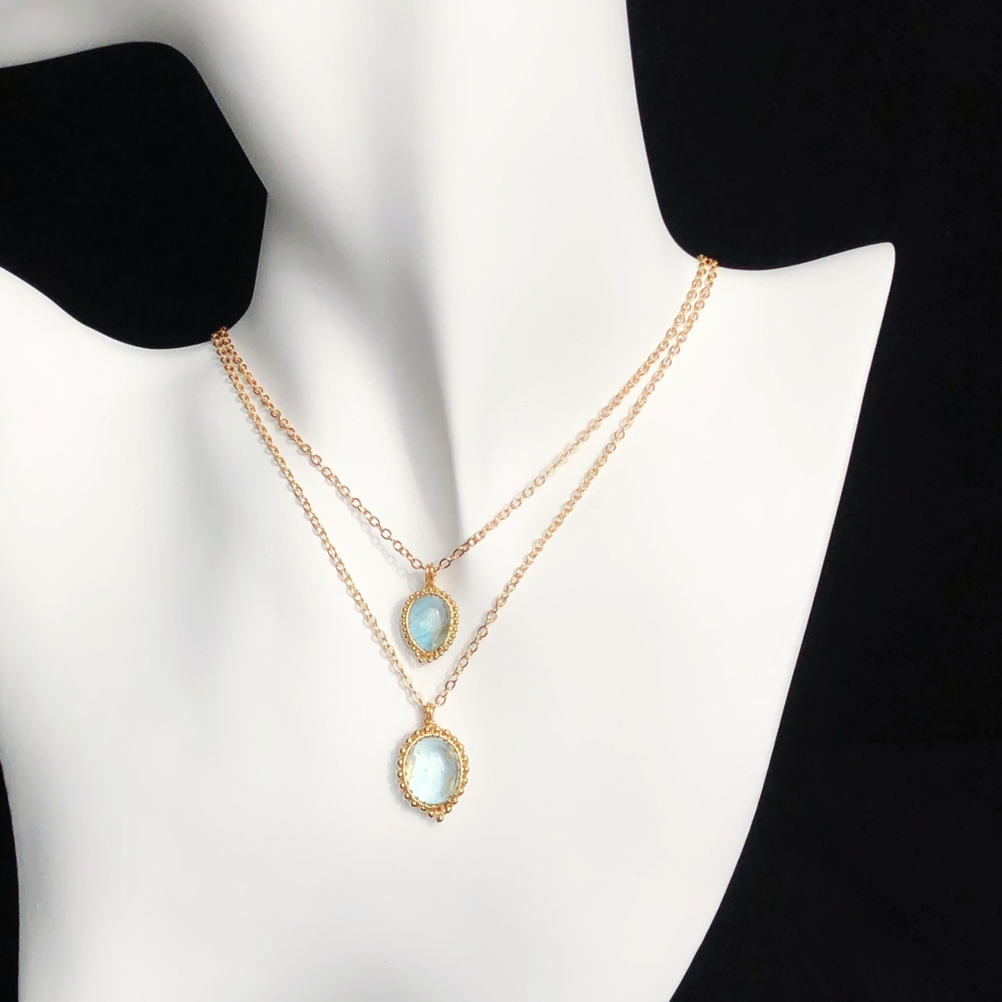 Oval Aquamarine Necklace-likayjewel