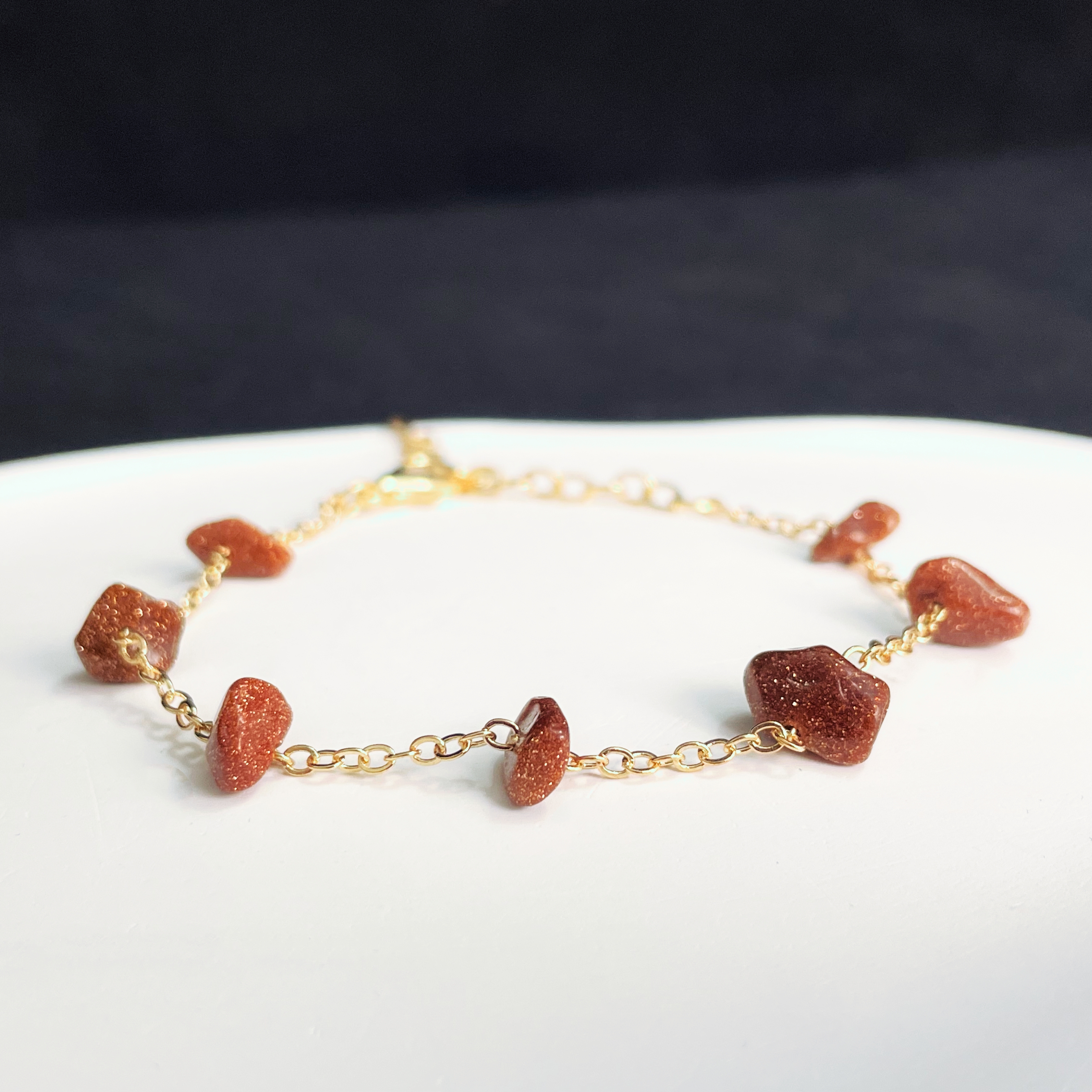 Minimalist Crystal Bracelet-likayjewel