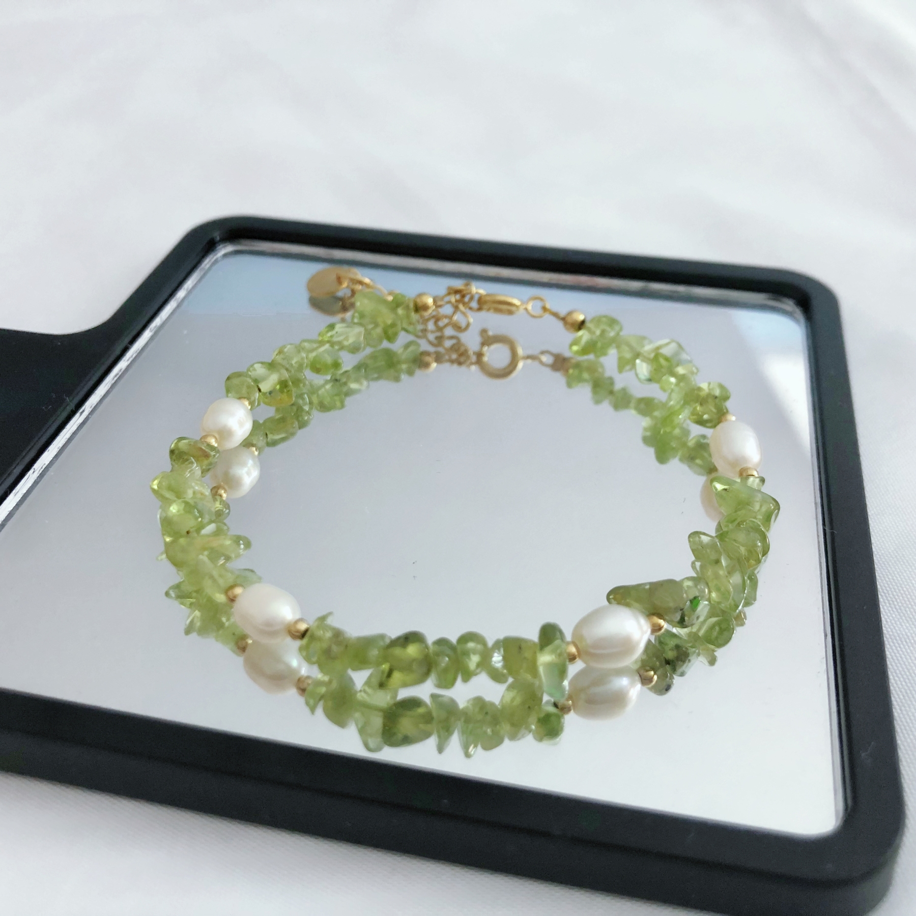 Raw Peridot Bracelet-likayjewel