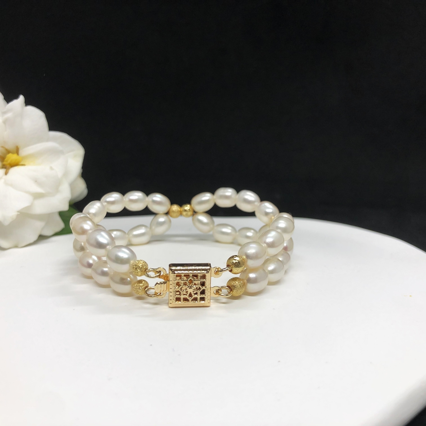 Double Layers Pearls Bracelet-likayjewel