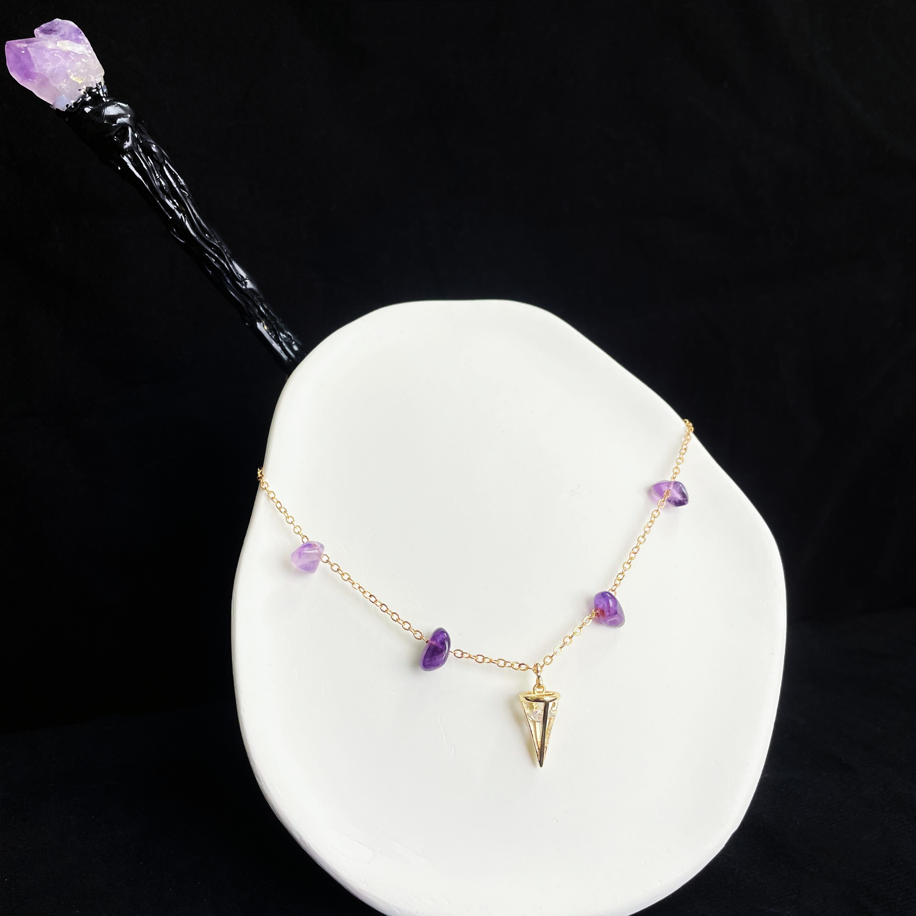 MBTI Necklace：INTJ