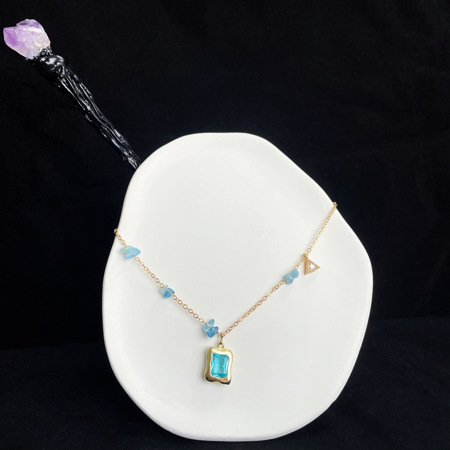 MBTI Necklace：ISTJ