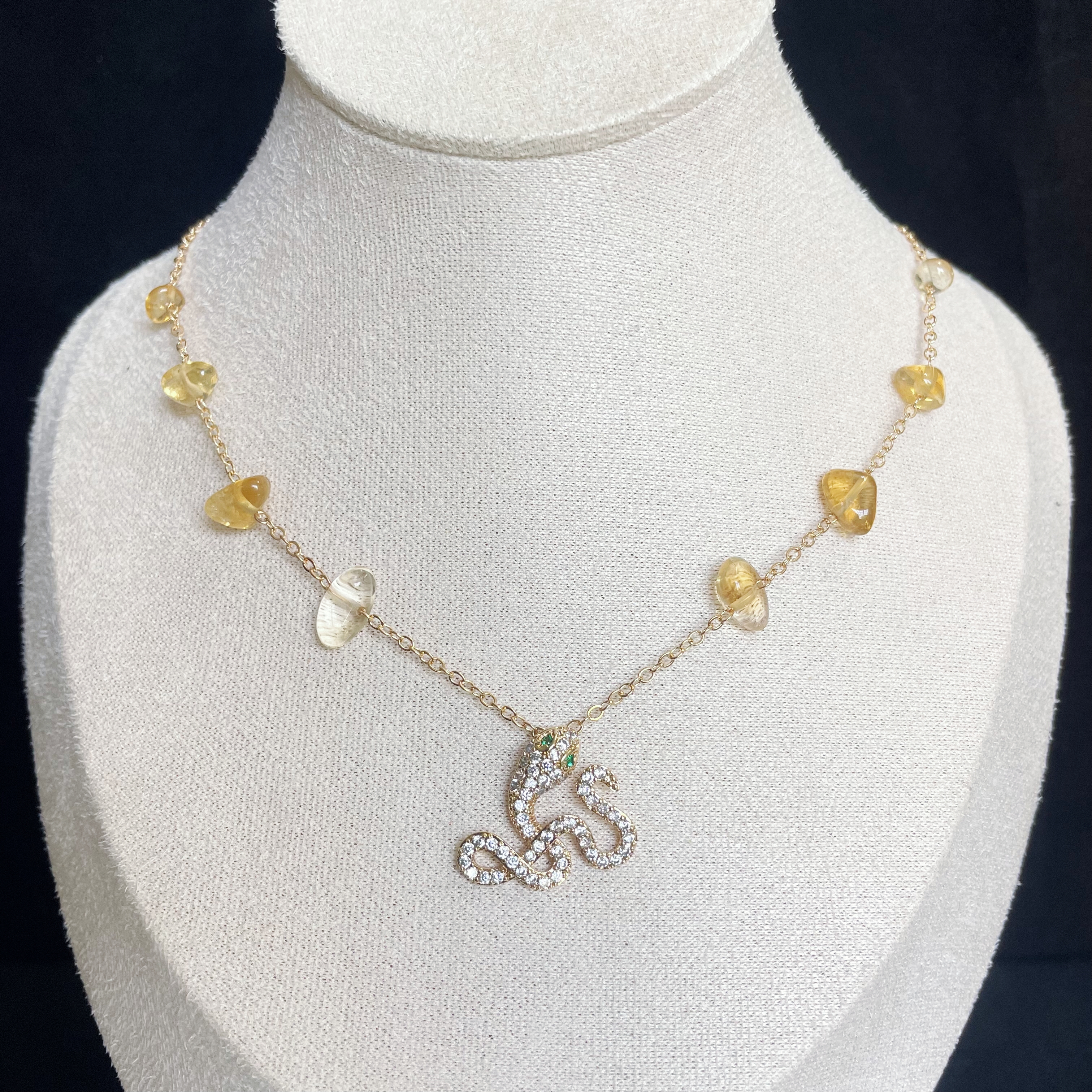 MBTI Necklace: ISTP  Virtuoso Personality