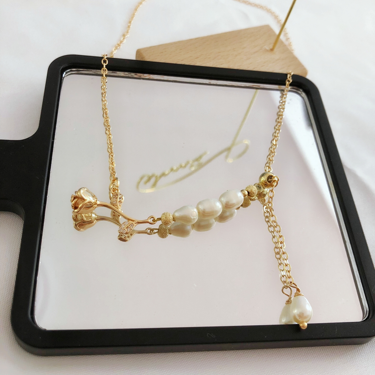 Rose and Pearl Necklace-likayjewel