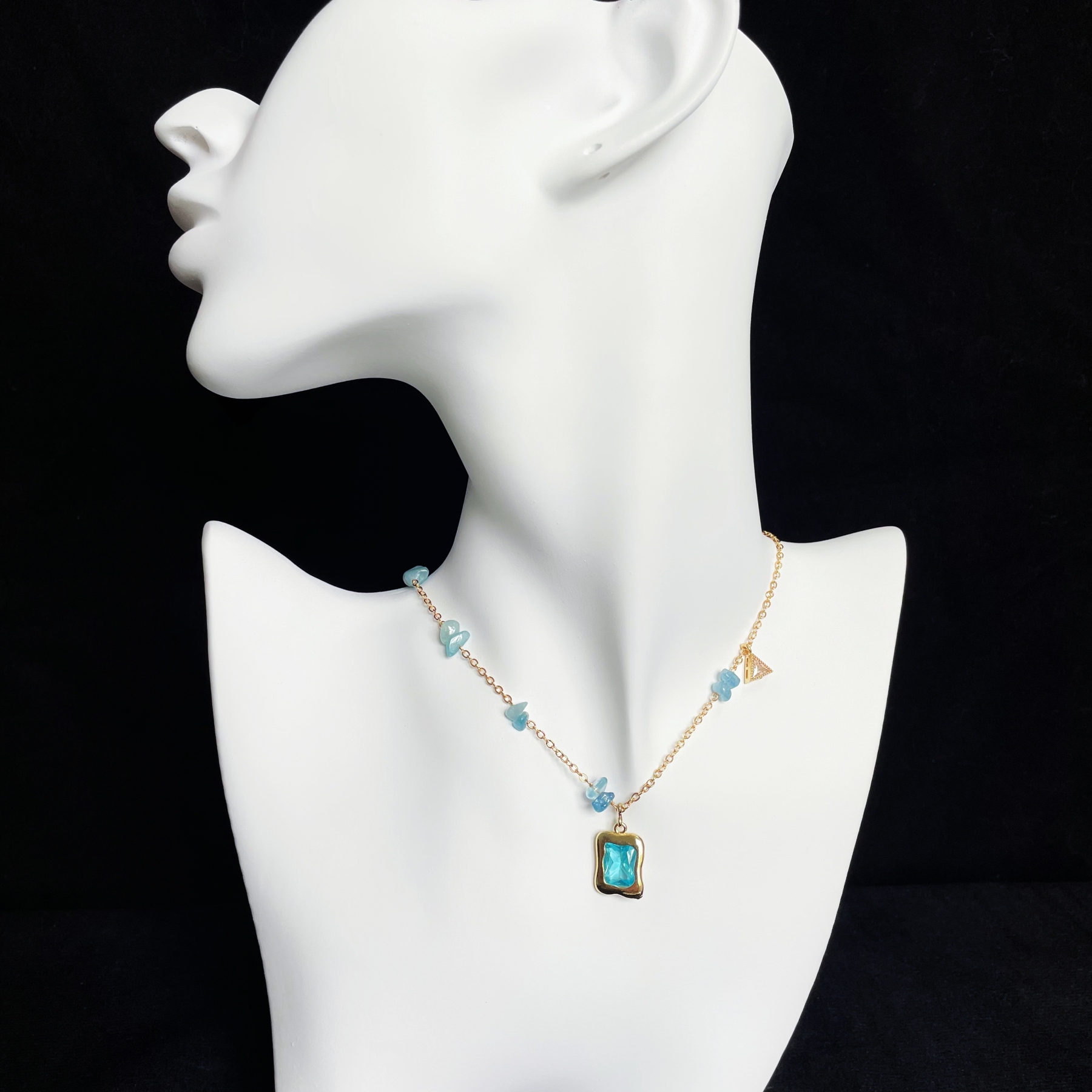 MBTI Necklace：ISTJ