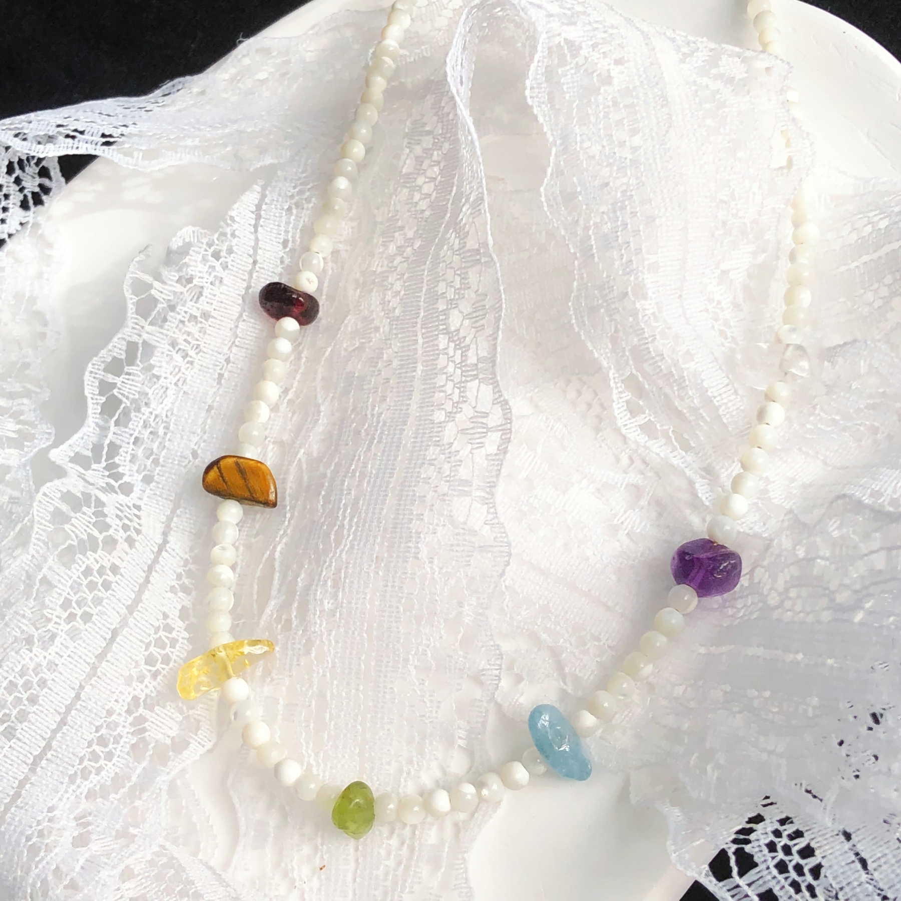 Mini Raw 7 Chakra Stones Necklace-likayjewel