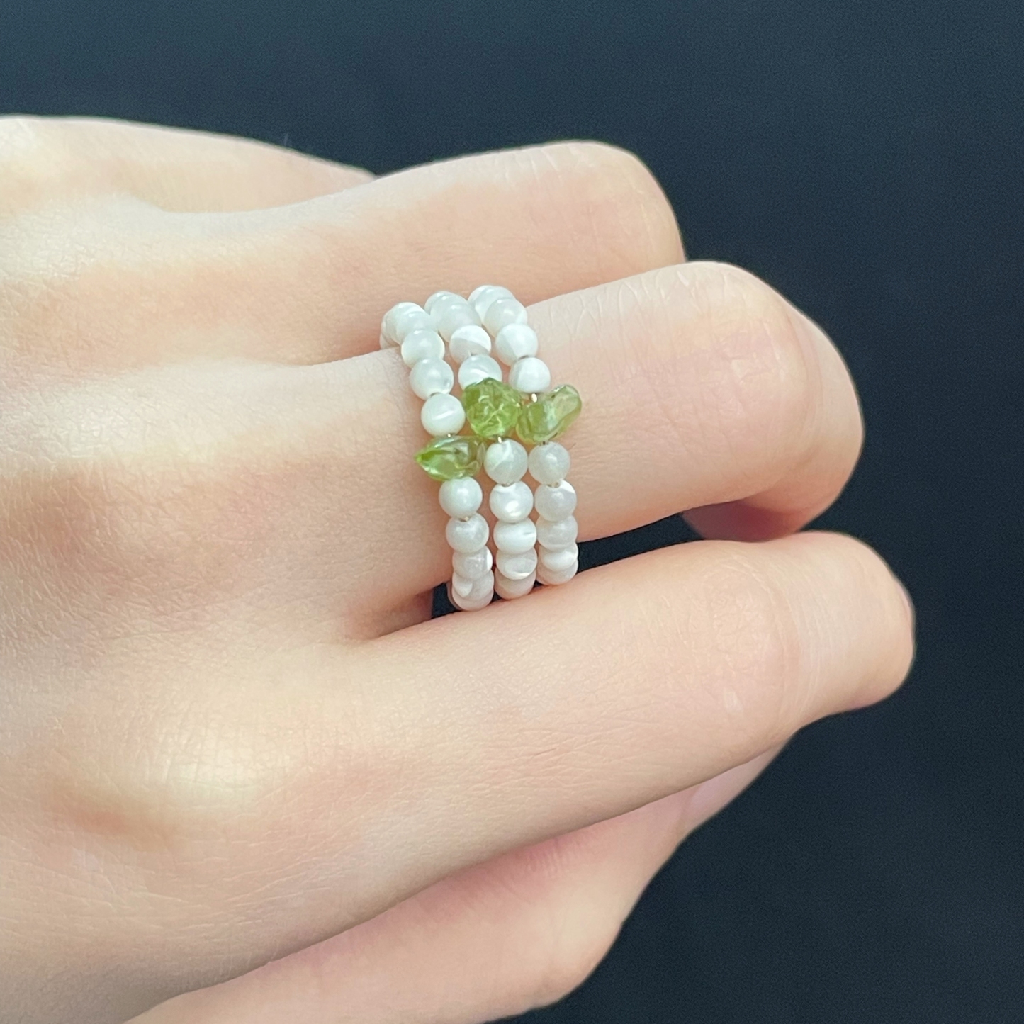 Stackable Ring with Mother-of-Pearl beads and Peridot