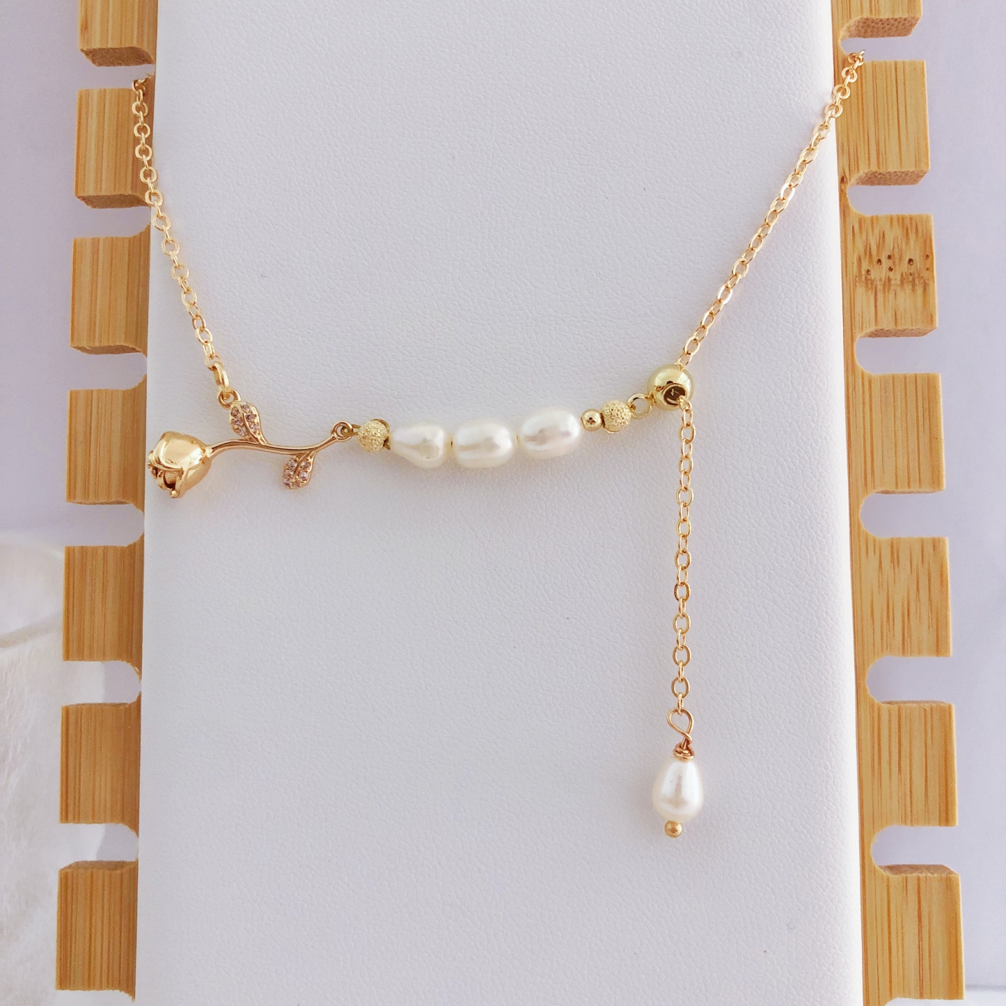 Rose and Pearl Necklace-likayjewel