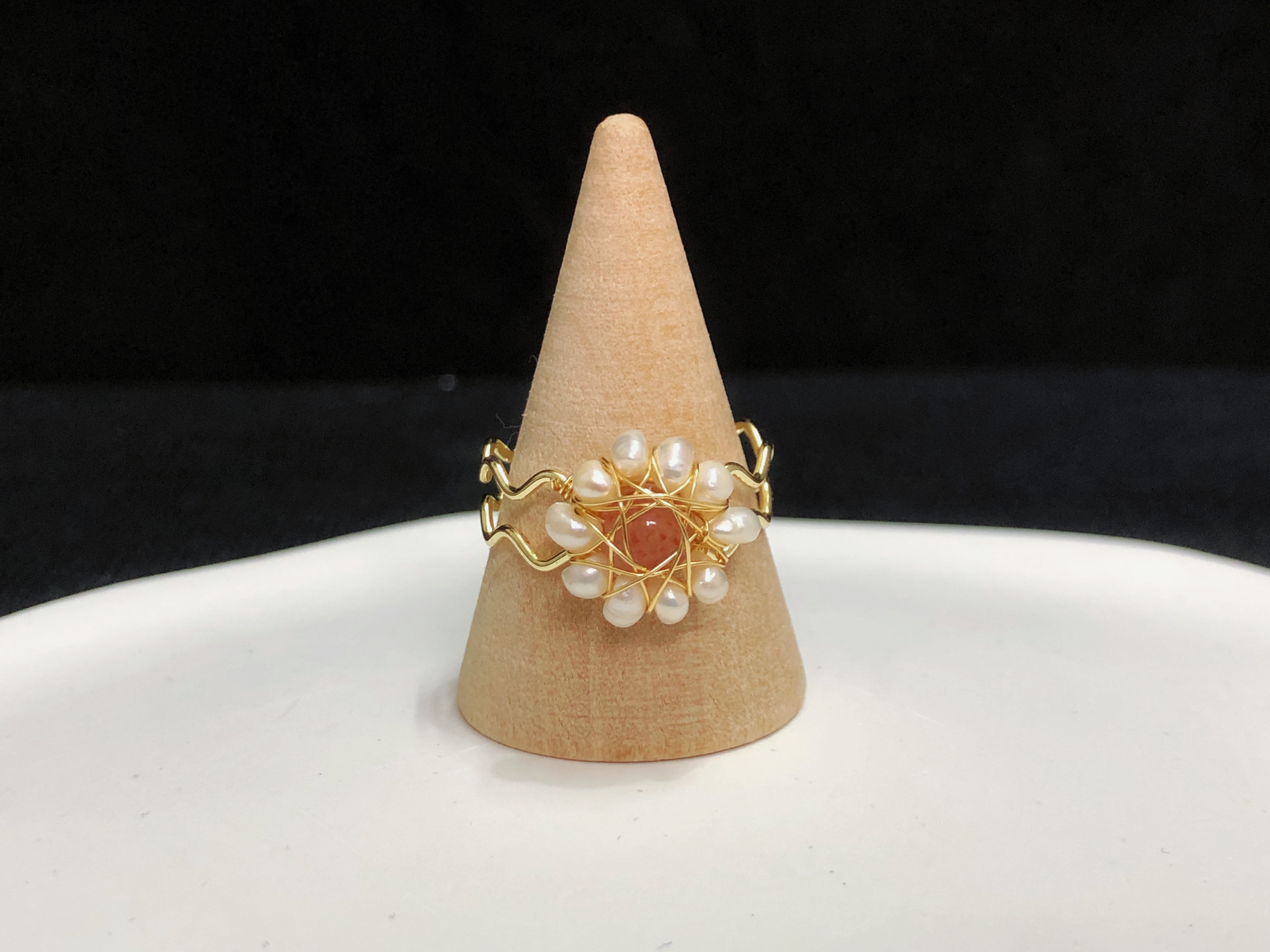 Strawberry Quartz Flower Ring-likayjewel