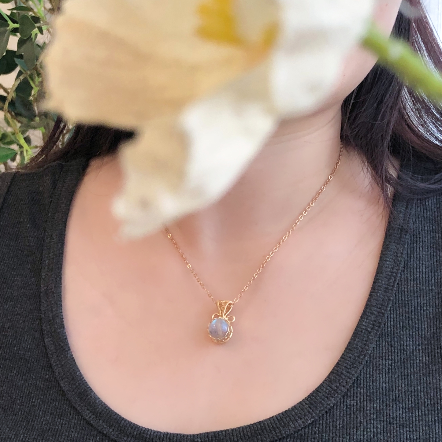 Rainbow Labradorite Wire-Wrapped Design Necklace-likayjewel