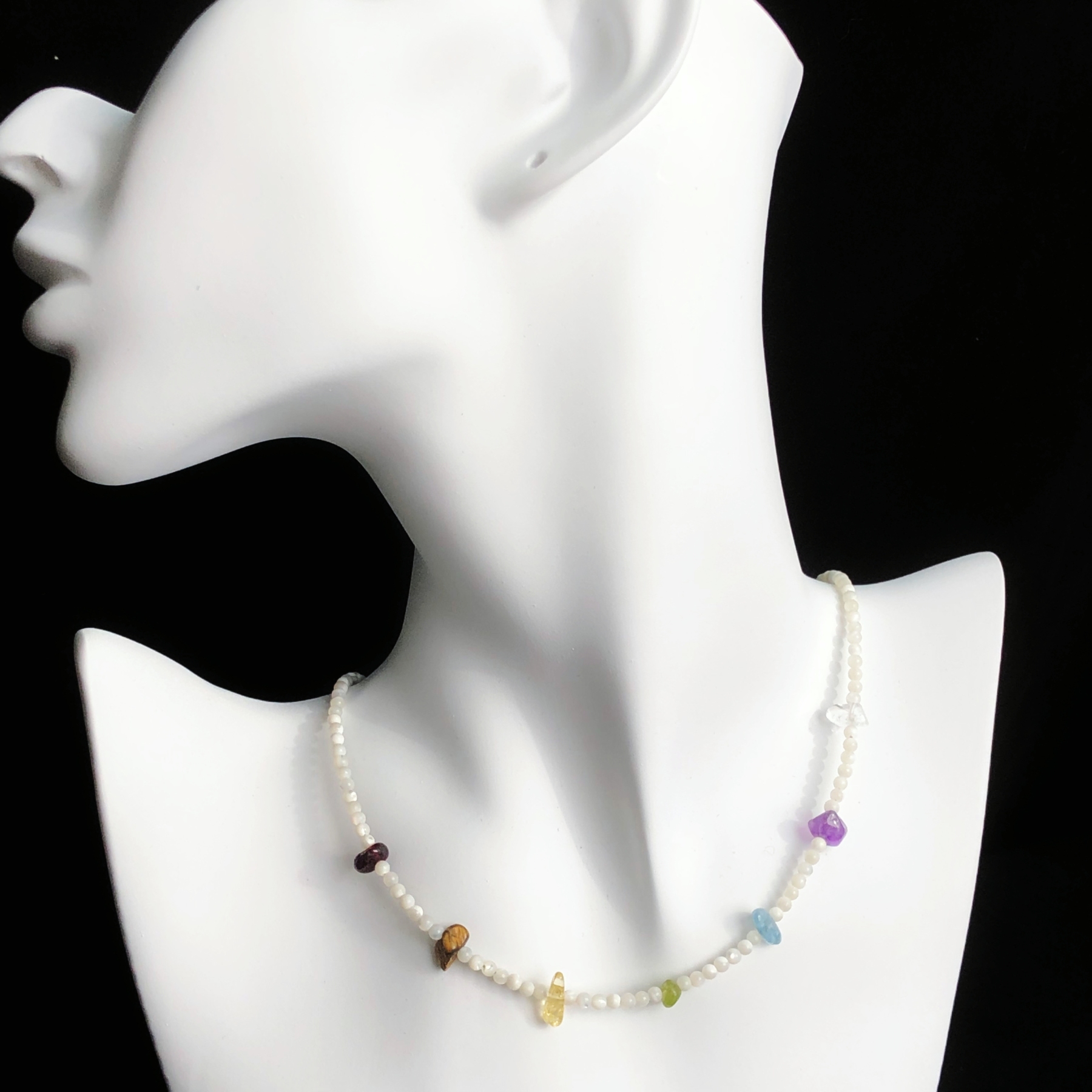 Mini Raw 7 Chakra Stones Necklace-likayjewel