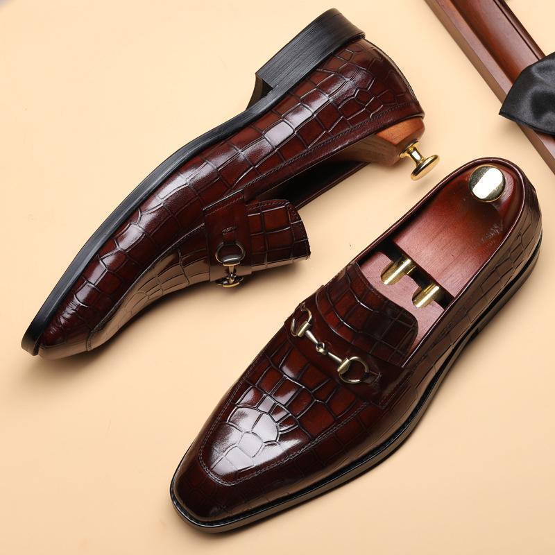Stylish business men's pointed leather flat shoes