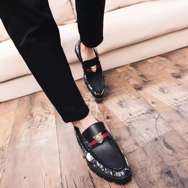 Splicing Metal Decor Casual Leather Shoes
