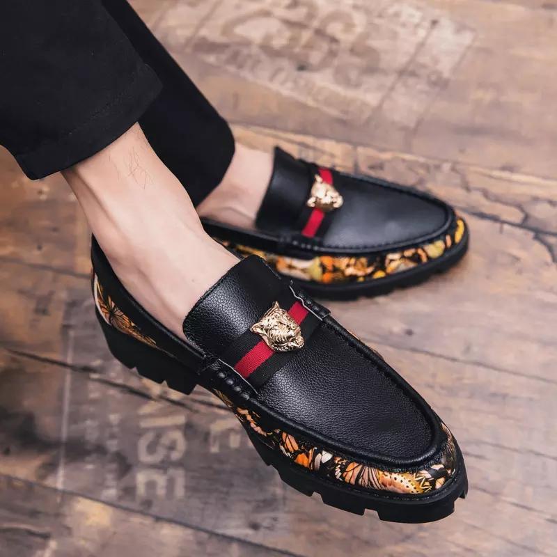 Splicing Metal Decor Casual Leather Shoes