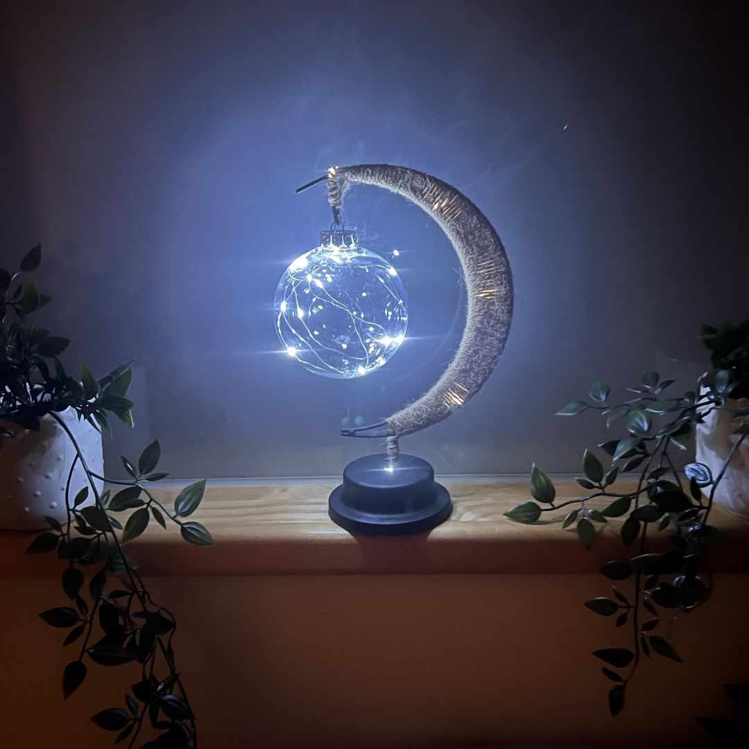 Magische Mondlampe - einzigartig für dein ZuHause