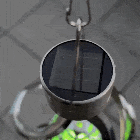 Solar wind chime color-changing light effect