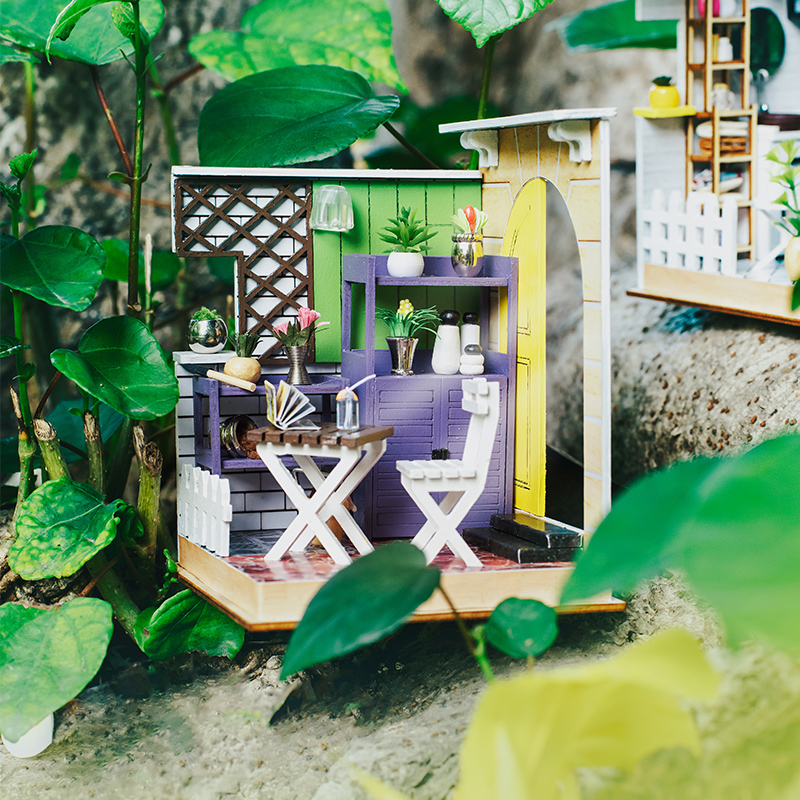 KNOW ME A NAP DIY Miniature House Kit