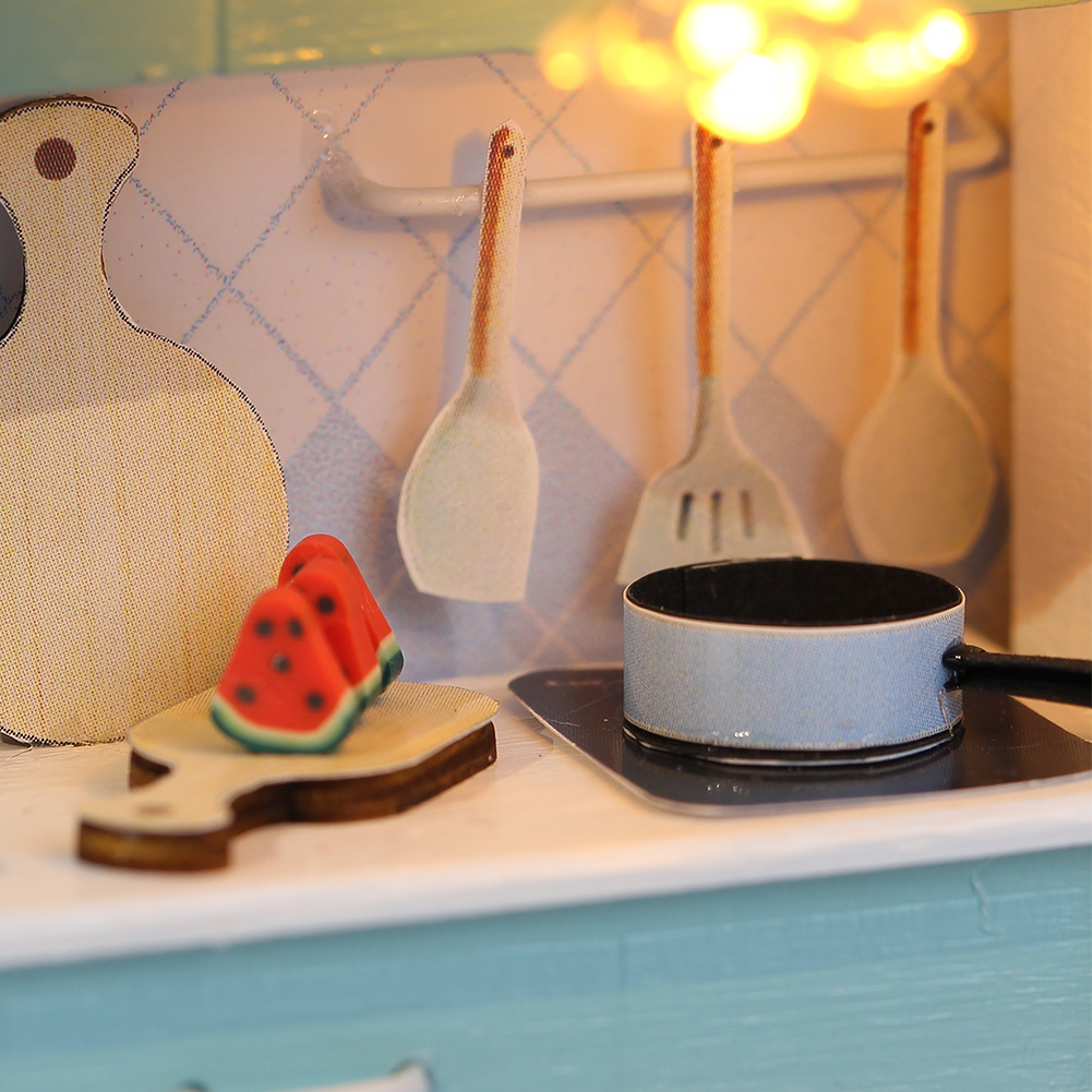 Lofted House Model - Charming Decor