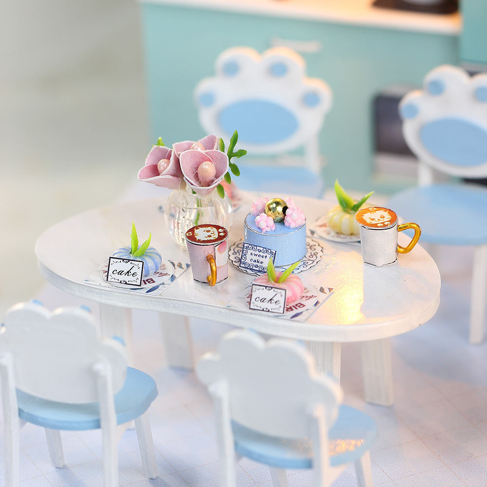 DIY Artistry - Crush Blue Beauty