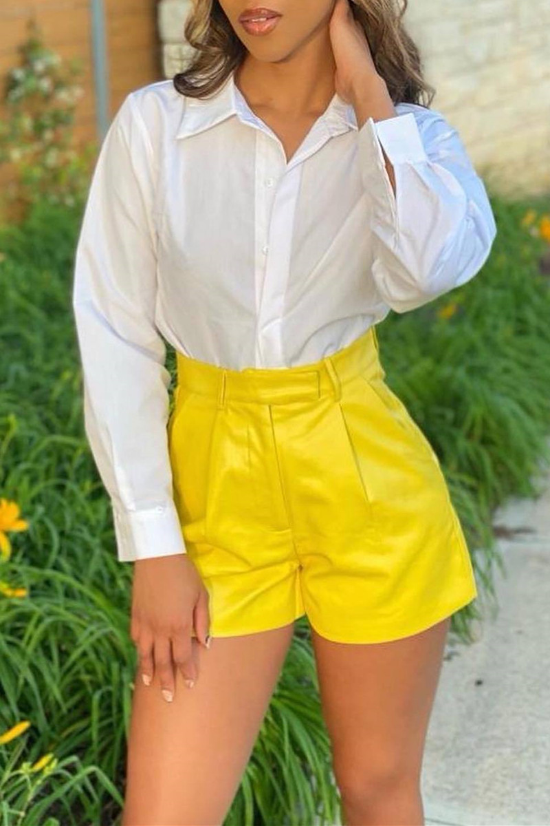 Yellow Fashion Casual Solid Split Joint Regular High Waist Shorts-CuChic