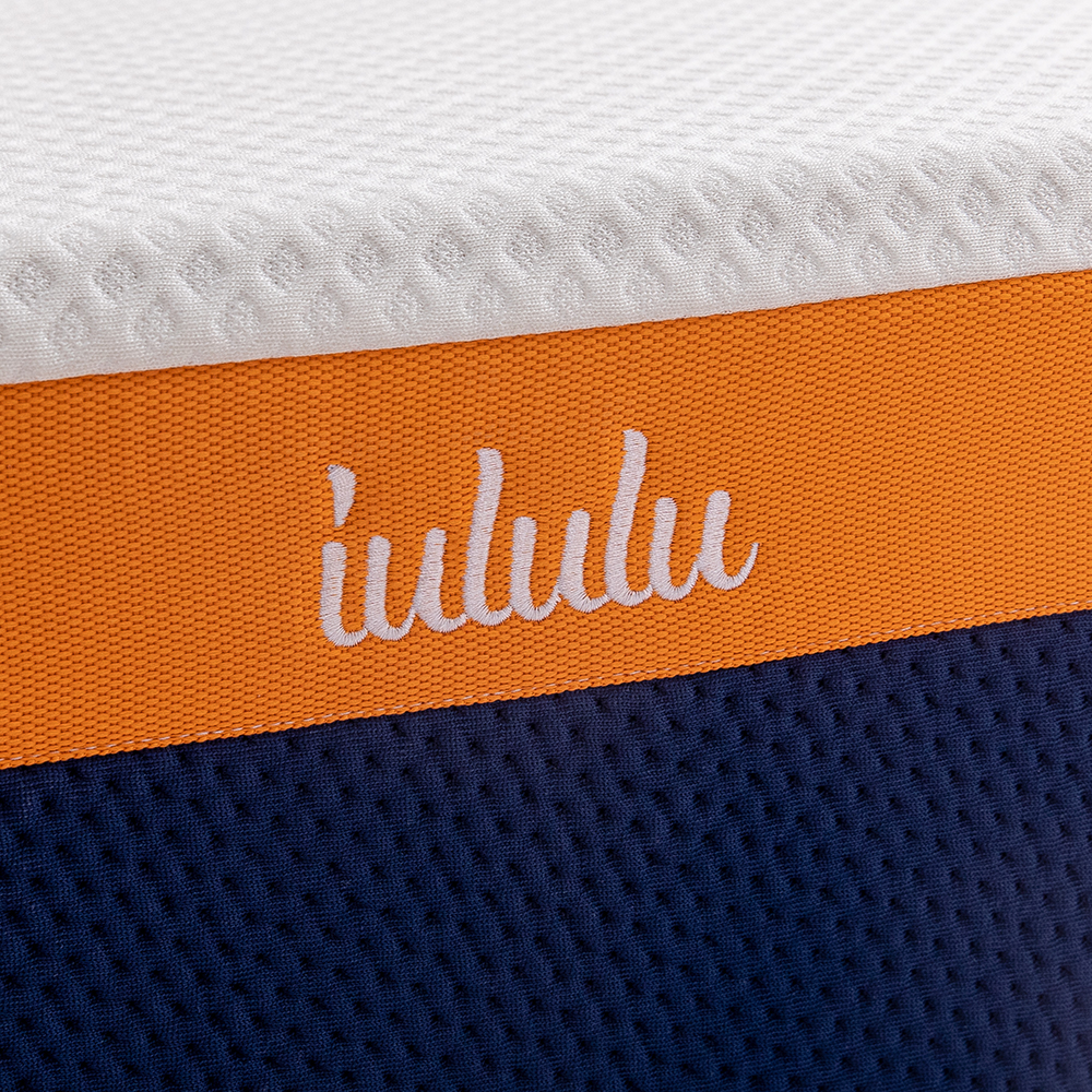 IULULU White Memory Foam Mattress