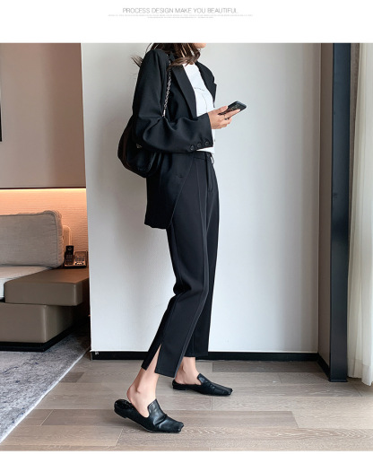 Black Zaira Ankle Jeans