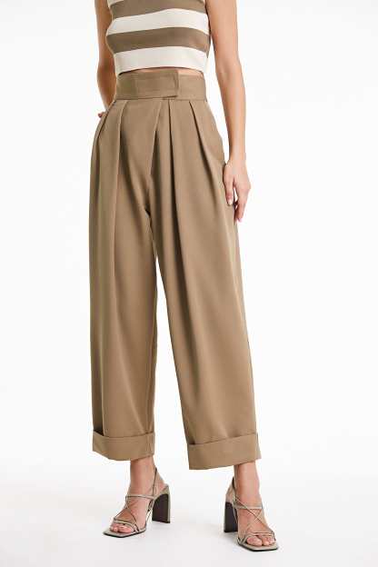 Burly Wood Hook And Loop Pleat Front Turn-Up Hem Suit Pants