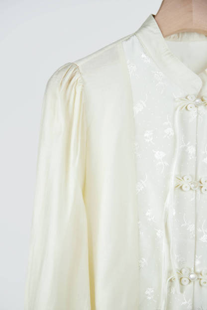 Beige Chinese Splice Buckle Shirt
