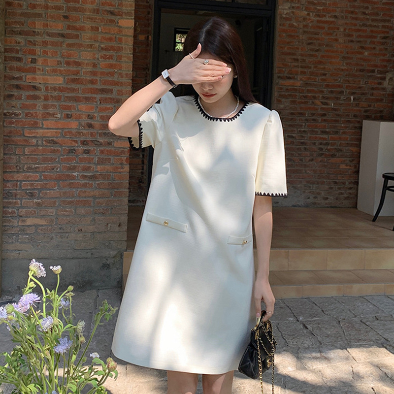 White Tweed Embroidered Short-Sleeved Mini Dress-J.ING