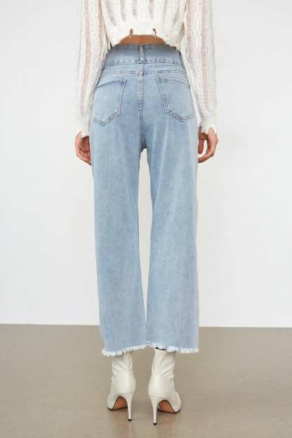 Auria Light Blue Ankle Jeans