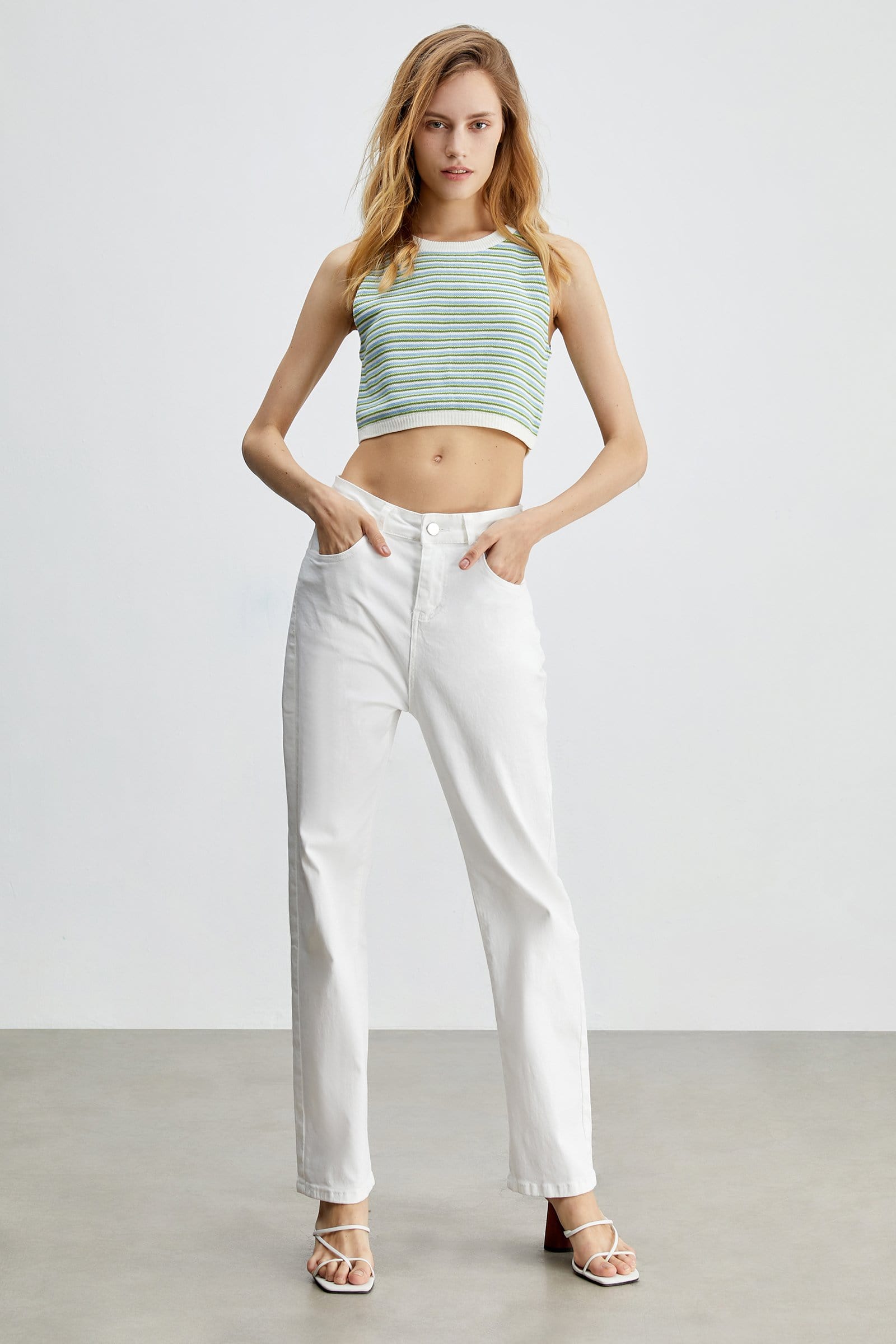 Cassandra Cropped Sleeveless Sweater