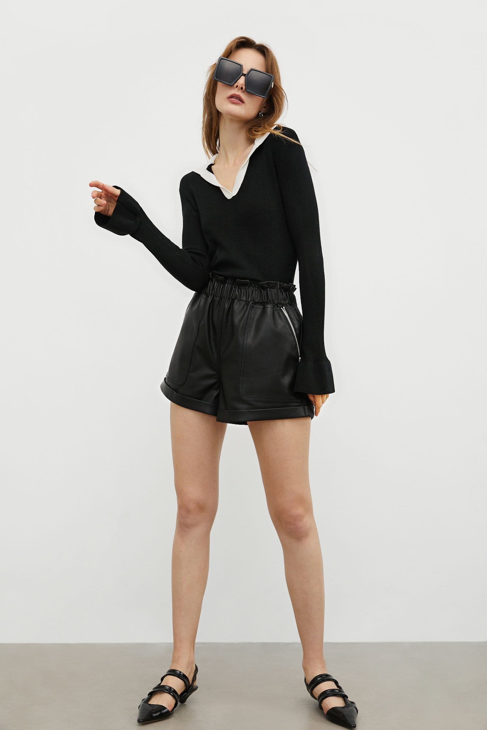 Contrast Collar Black Sweater
