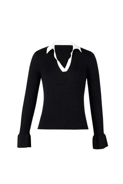 Contrast Collar Black Sweater