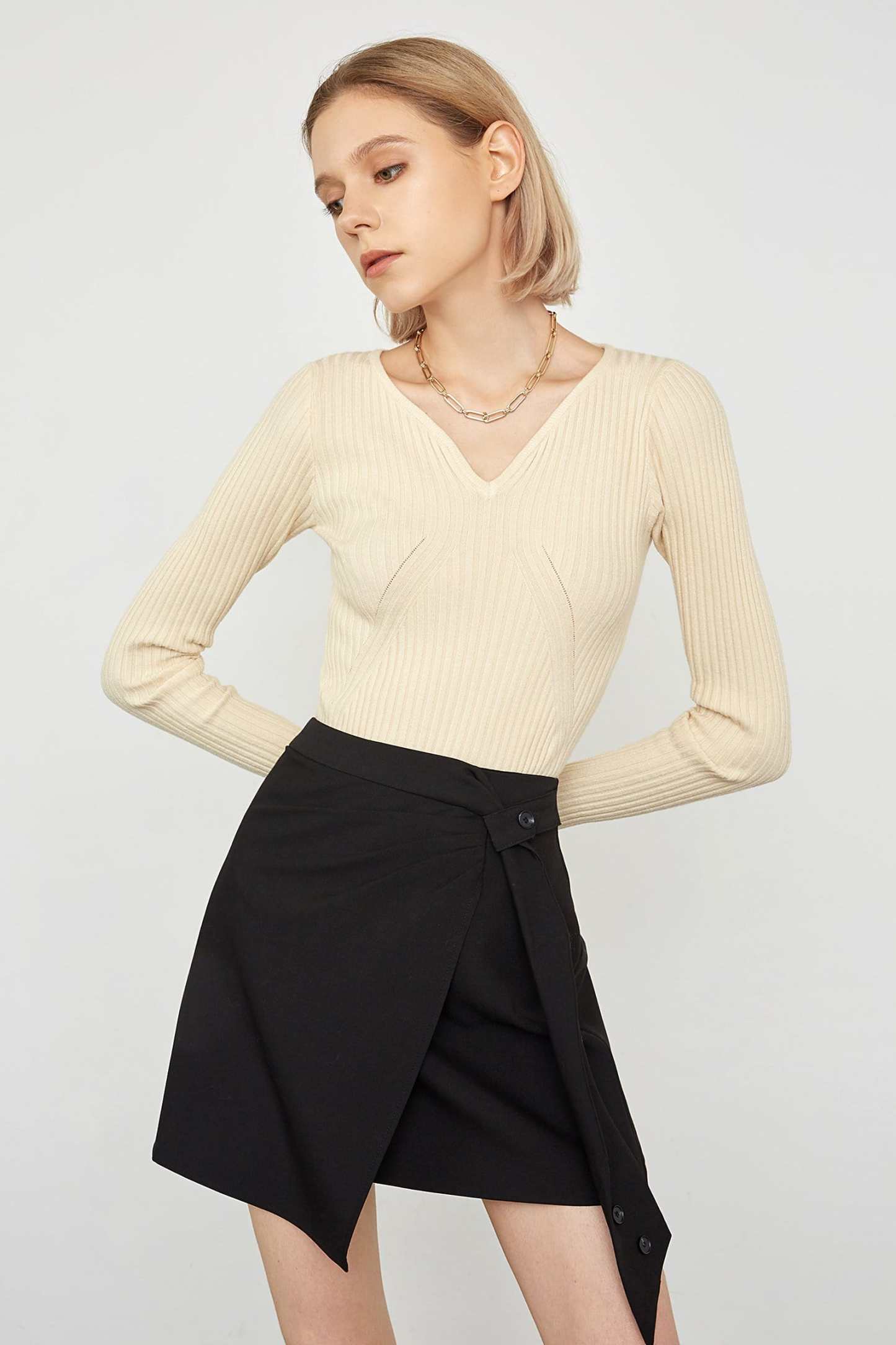 Braulia Beige Rib Sweater