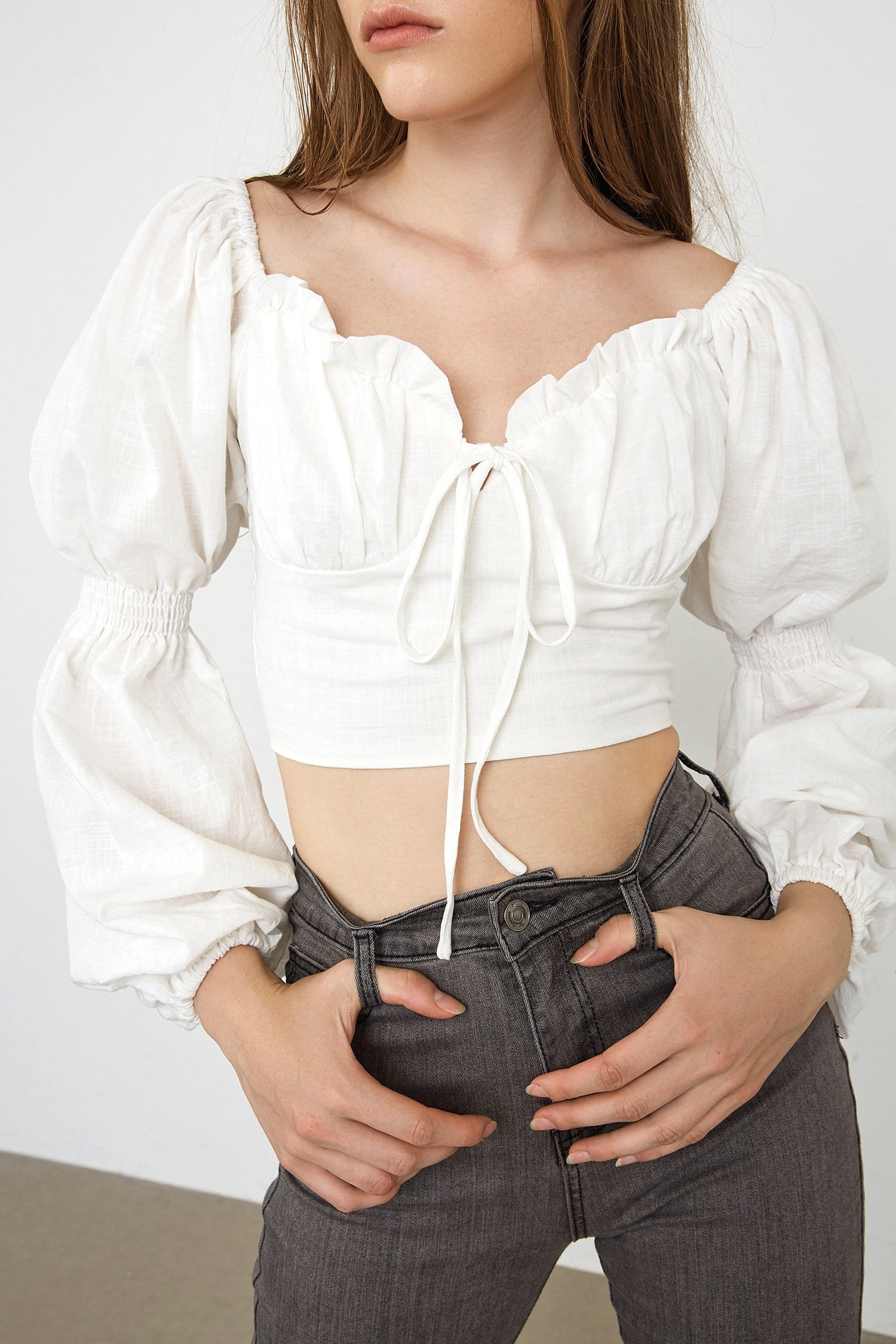 Roxanna White Puff Sleeve Blouse