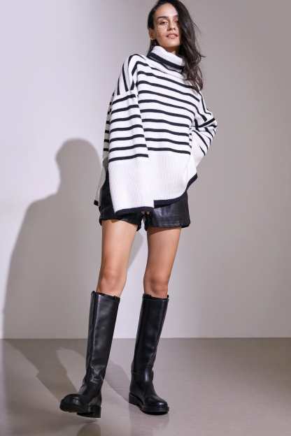 Oliviah White Striped Oversized Sweater