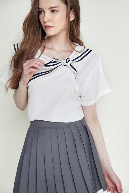 White Sailor Collar Short Sleeve Blouse