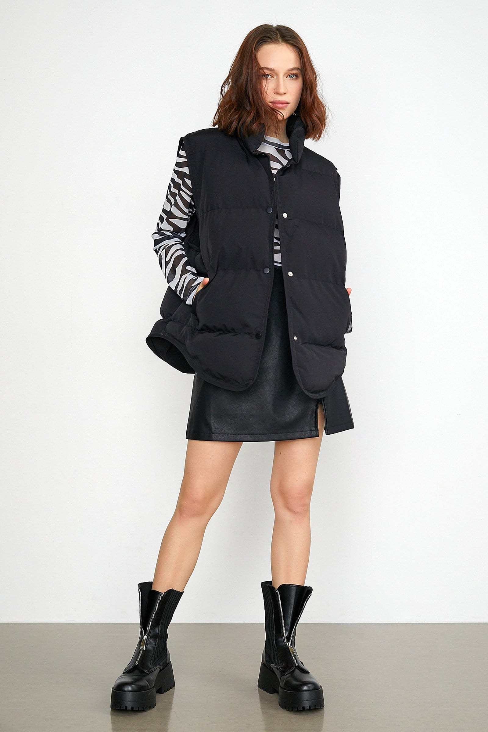 Nomi Black Stand Collar Puffer Vest