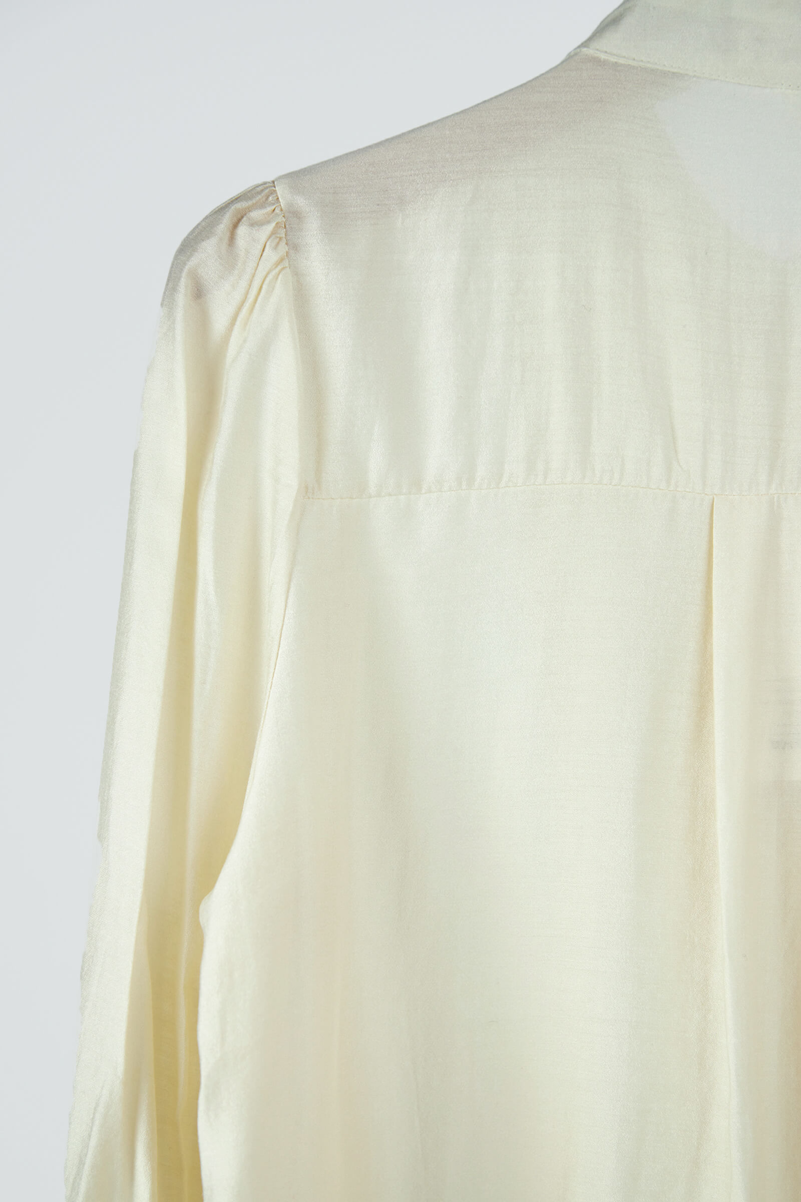 Beige Chinese Splice Buckle Shirt