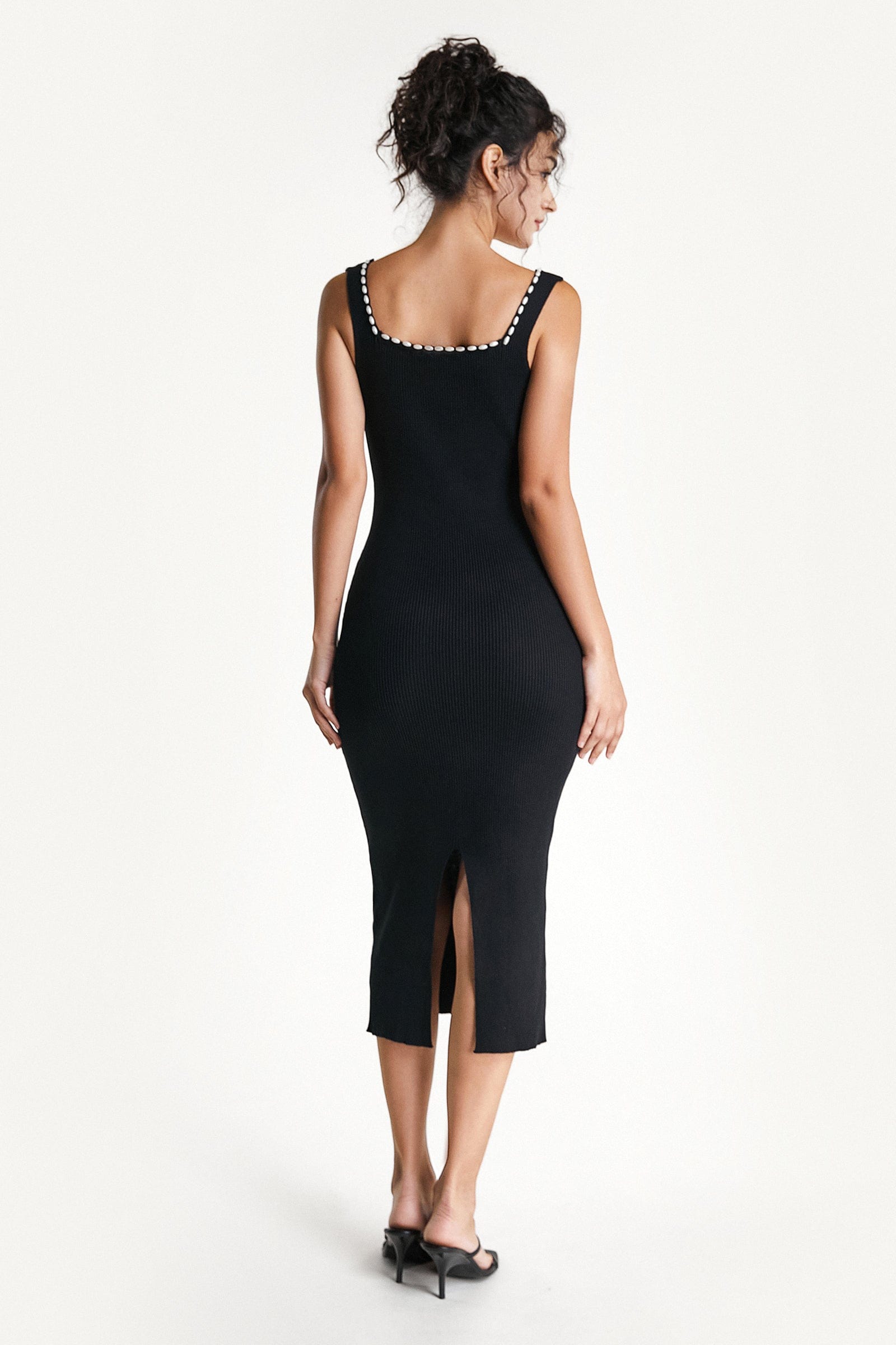 Black Faux-Pearl Trim Sweetheart Neck Knit Bodycon Midi Dress