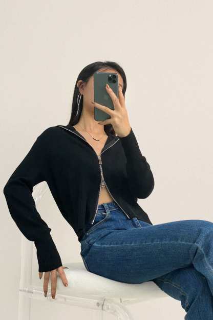 Black Wool-Blend Collared Zip-Up Cardigan